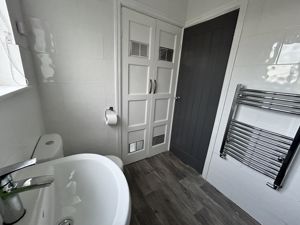 Photo 24- click for photo gallery